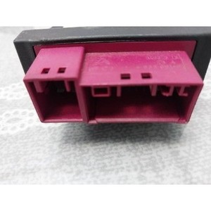 ECU และโมดูลคอมพิวเตอร์มือสอง ซีรีส์ 5 รุ่น 7301554 - Product Image 4