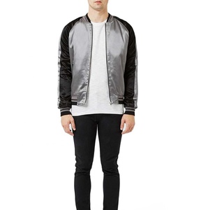 Chaquetas de bombardero personalizadas Chaqueta de bombardero de moda de invierno de bajo peso Venta al por mayor Hombres Nylon Logotipo personalizado Chaqueta de bombardero impermeable - Product Image 3