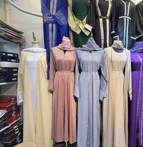 Nueva Abaya Tradicional Islámica Negra para Mujer, Estilo Saudí, de Poliéster Transpirable, Largo hasta el Tobillo, para Primavera - Product Image 4