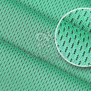 Uniforme de Baloncesto Hecho con Material que Absorbe el Sudor, Diseñado para Mantener a los Jugadores Frescos y Secos Durante Partidos Intensos - Product Image 6