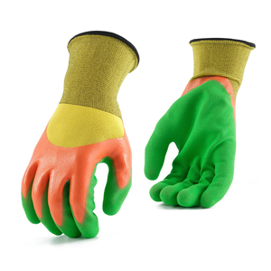 Gants en polyester enduits de nitrile avec doublure respirante, ajustement flexible et forte adhérence pour applications industrielles générales - Product Image 6