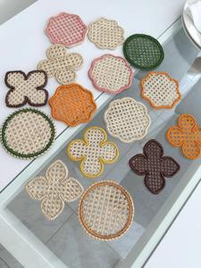 Elegante Salvamantel de Ratán de Diseño, Tapete de Mesa Tejido Natural para Mesa de Comedor y Accesorio de Estilo Rústico para Tocador - Product Image 2