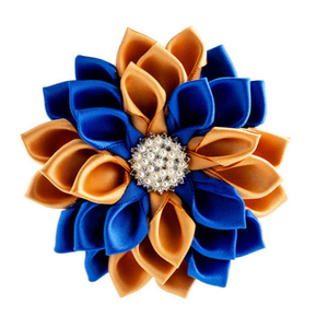 Broche de piqué Sigma Gamma Rho azul y dorado, pin de solapa, joyería de moda elegante, accesorio decorativo, regalo llamativo, venta al por mayor - Product Image 1