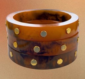 Bracelet manchette en résine époxy style minimaliste avec clous plaqués or, bijoux de mode unisexe, bracelets et joncs au meilleur prix - Product Image 1