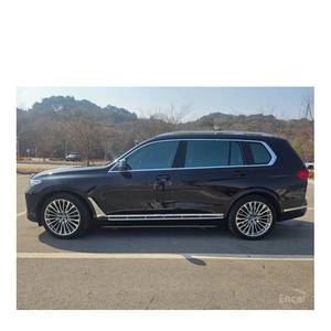 BMW X7 XDrive 40d Design Pure Excellence Diciembre 2023, 6 Plazas, Transmisión Automática, Diésel, Volante a la Izquierda, 57,376 km - Product Image 3