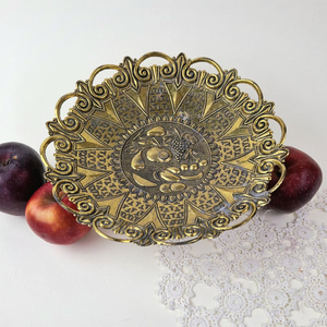 Support à gâteau rétro créatif doré avec plateau en métal et en verre, accessoires de table de dessert pour mariage et présentoir de table de cuisine à domicile - Product Image 5