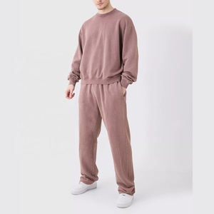 Ensemble de survêtement personnalisé pour homme en mélange polyester/coton respirant et écologique, avec sweat à capuche évasé en molleton délavé au soleil - Product Image 4