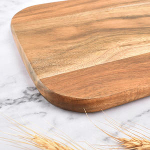Planche à découper en bois d'acacia naturel, forme irrégulière, écologique, planche à découper en bois pour la viande, le fromage et le pain, pour une utilisation en cuisine - Product Image 3