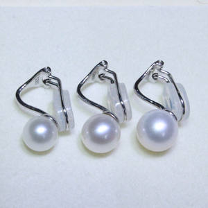 Boucles d'oreilles simples et basiques en perles d'eau douce pour femmes, argent S925 avec une forte luminosité, bijoux polyvalents ronds pour oreilles - Product Image 3