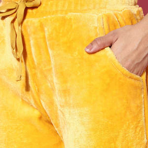 Conjunto Deportivo de Terciopelo para Mujer, Cómodo y Relajado, para Interiores y Exteriores, Acabado Suave, Tela Afelpada, Ropa de Invierno - Product Image 6