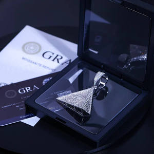 Pendentif Œil de la Provéidence en argent sterling 925, pendentif pyramide en moissanite, pendentif triangle plaqué or, bijoux en moissanite et diamant - Product Image 2