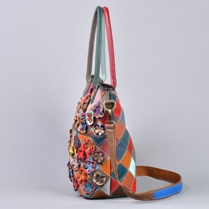 Sac fourre-tout Ando en cuir de vache véritable pour femme, avec appliques florales multicolores et patchwork de diamants, sac à bandoulière - Product Image 2