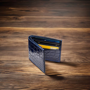 2025 Trending Handmade Custom Logo Bifold Genuine Leather <b>Wallet</b> Vietnam Factory Wholesale Size 9cm X 11.5cm - Product Image 1