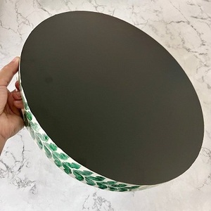 Plateau de service luxueux fait main en rotin et nacre, idéal pour les aliments et le petit-déjeuner, design rustique en nacre. - Product Image 2