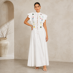 Vestido de Lino Blanco para Mujer con Bordado Colorido y Mangas con Volantes - Product Image 3