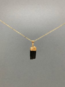 จี้หินทัวร์มาลีนสีดำดิบ สร้อยคอคริสตัลทัวร์มาลีนสีดำธรรมชาติ  ทอง 14k ชุบทอง หรือ โซ่เงินแท้ - Product Image 3