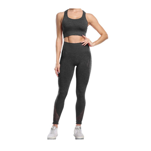 Ensemble de yoga 2 pièces pour femme – Respirant, séchage rapide, sans coutures – Débardeur et leggings taille haute avec logo avant – Tenue de sport et fitness complète - Product Image 6