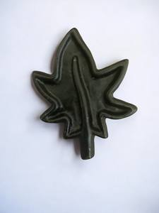 Moderne noir enduit de poudre de fer feuille bouton de tiroir décoratif armoire armoire tirer contemporain meubles poignée commode chambre - Product Image 2