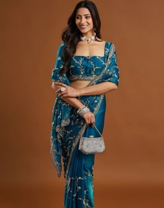 Sari de Mezcla de Seda Bollywood Bordado Reversible KV, Sin Arrugas y de Secado Rápido (Azul) para Fiestas y Bodas de Otoño - Product Image 2