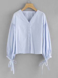 Chemisier rayé à col en V pour femme, manches longues, mignon, décontracté, boutonné, avec détail nœud, couleur bonbon, haut d'été - Product Image 2