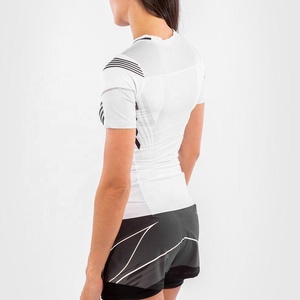 Fabricant de logos personnalisés, tissu polyester et élasthanne, Playera Jiujitsu avec protection, Rashguard pour hommes, chemises Rash Guard MMA - Product Image 4