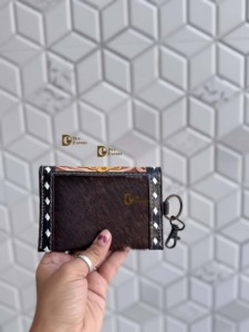 Western Style Cowhide <b>Leather</b> Wristlet Coin Purse for Women New Hand <b>Tooled</b> Carving Multi-Use Mini Wallet with Gift Features - Product Image 3