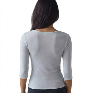 Camiseta de Mujer Personalizada, Corte Holgado, Algodón Grueso, Cuello Redondo, Estilo Urbano, Impresión de Logotipo Personalizado, Venta al Por Mayor de Fábrica - Product Image 4