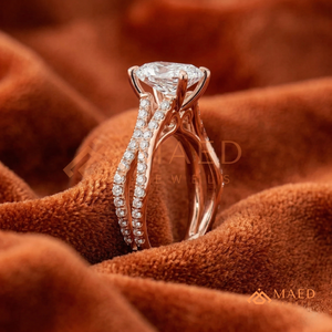 Elegant Radiant Cut Diamond <b>Ring</b> in 14K Rose Gold Handmade Rose Gold Diamond <b>Ring</b> with Twisted <b>Split</b> Band - Product Image 2