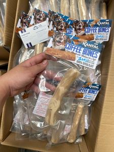 Bâtonnets à mâcher en bois de café en gros pour chien, jouet naturel et durable pour animaux de compagnie, Vietnam 2026 - Product Image 3