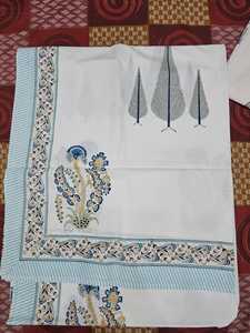Parure de draps en coton imprimé au bloc avec 2 taies d'oreiller, literie artisanale indienne, textile de décoration florale pour la maison, pour l'exportation en gros - Product Image 4