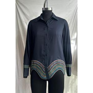 Chemise/Top tendance et élégante pour femmes, coupe ample, look professionnel, achat direct auprès du fournisseur à prix abordable - Product Image 1