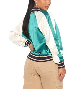 Chaqueta Bomber Corta de Satén para Mujer, Estilo Moderno, Venta al Por Mayor, Chaqueta Varsity de Fútbol Americano con Logotipo Personalizado - Product Image 2