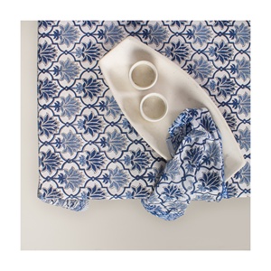 Couverture de table à fleurs bleues imprimée main traditionnelle indienne pour Banquets Hôtel Nappe en coton brodé réutilisable - Product Image 1