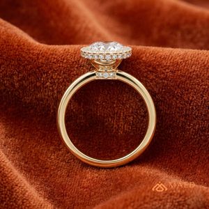 แหวนหมั้นทองคำขาว 14K ทรงกลมประดับโมอิสซาไนต์ ดีไซน์วงแหวนเพชรล้อมรอบ หรูหราสำหรับเจ้าสาว เทรนด์อเมริกา - Product Image 4