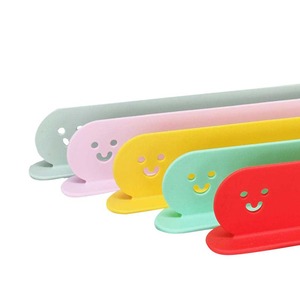 [ECOFRENDLY] Pare-éclaboussures en silicone SmileGuard, panneau anti-dérapant en silicone pour évier de cuisine, déflecteur d'eau pour zone de lavage - Product Image 1
