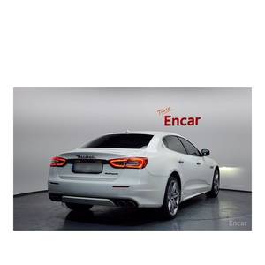 Maserati Quattroporte 3.0 V6 GranLusso, Modelo Diciembre 2021, 55,675 km, Caja de Cambios Automática, Asientos de Cuero, Cámara Trasera, Volante a la Izquierda - Product Image 2