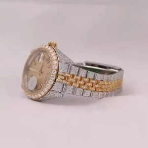 Reloj de Lujo para Mujer de Acero Inoxidable con Diamantes Incrustados, Esfera Dorada, Movimiento de Cuarzo Analógico con Fecha, Caja Redonda de 30 mm, Cierre Plegable - Product Image 2