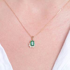 สร้อยคอหยกโคลอมเบียแท้ รับรองคุณภาพ สีเขียวแบบกลุ่ม เงินแท้ 925 ชุบทอง 14K เครื่องประดับชั้นดี - Product Image 5