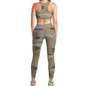 Ensemble 3 pièces pour femmes, haut court uni à manches longues, soutien-gorge, leggings, ensemble de yoga, entraînement sportif, ensembles de yoga en gros - Product Image 2