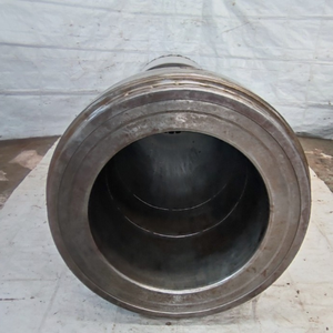 Recambio Original Nuevo de Cilindro para Motor Marino SULZER RTA84T de Dos Tiempos Diésel, Disponible en Stock - Product Image 4