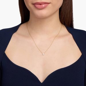 Pendentif solitaire en diamant de laboratoire taille Asscher en or jaune - Product Image 4