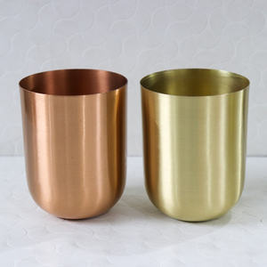 Recipiente de Lujo para Velas de 16 oz, Hecho a Mano en Latón Sólido Dorado, Personalizable con Grabado, para Fabricación de Velas - Product Image 5