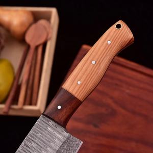 Couteau de Chef Professionnel en Acier Damas, Manche en Bois, Style Vintage, Ambidextre, Écologique, Vente en Gros OEM - Product Image 2