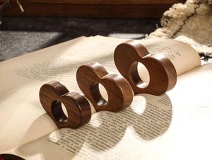 Porte-pages en bois en forme de cœur, qualité supérieure, fabriqué à la main par les meilleurs artisans, décoration de table polie, thème amour, à bas prix - Product Image 1