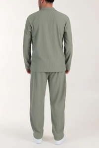 Survêtement de sport respirant et élégant pour homme, grande taille, automne, séchage rapide, tenue d'entraînement 2-en-1, écologique - Product Image 3