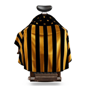 ผ้าคลุมตัดผมช่างทำผมแบบมืออาชีพ สีดำ กันน้ำ ทำจากโพลีเอสเตอร์ ปรับได้ พร้อมโลโก้สั่งทำ - Product Image 3