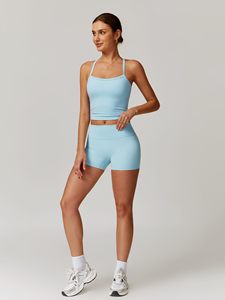 Conjunto de Yoga sin Costuras de 2 Piezas, Top Corto de Cintura Alta y Pantalones Cortos, Color Sólido, Tirantes, Cuello Cuadrado, Ropa Deportiva para Mujer - Product Image 1