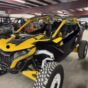 แคน-แอม มาเวอริค อาร์ เอ็กซ์ อาร์เอส ปี 2024 พร้อมระบบสมาร์ท-ช็อกส์ สีดำคาร์บอนและสีเหลืองนีโอ - Product Image 2