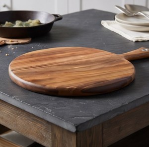 Planche à découper ronde en bois d'olivier, plateau de service de cuisine à grain naturel - Product Image 6