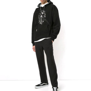 Conjunto Deportivo Casual Elegante con Pedrería y Textura Suave para Looks Inspirados en la Moda - Product Image 1